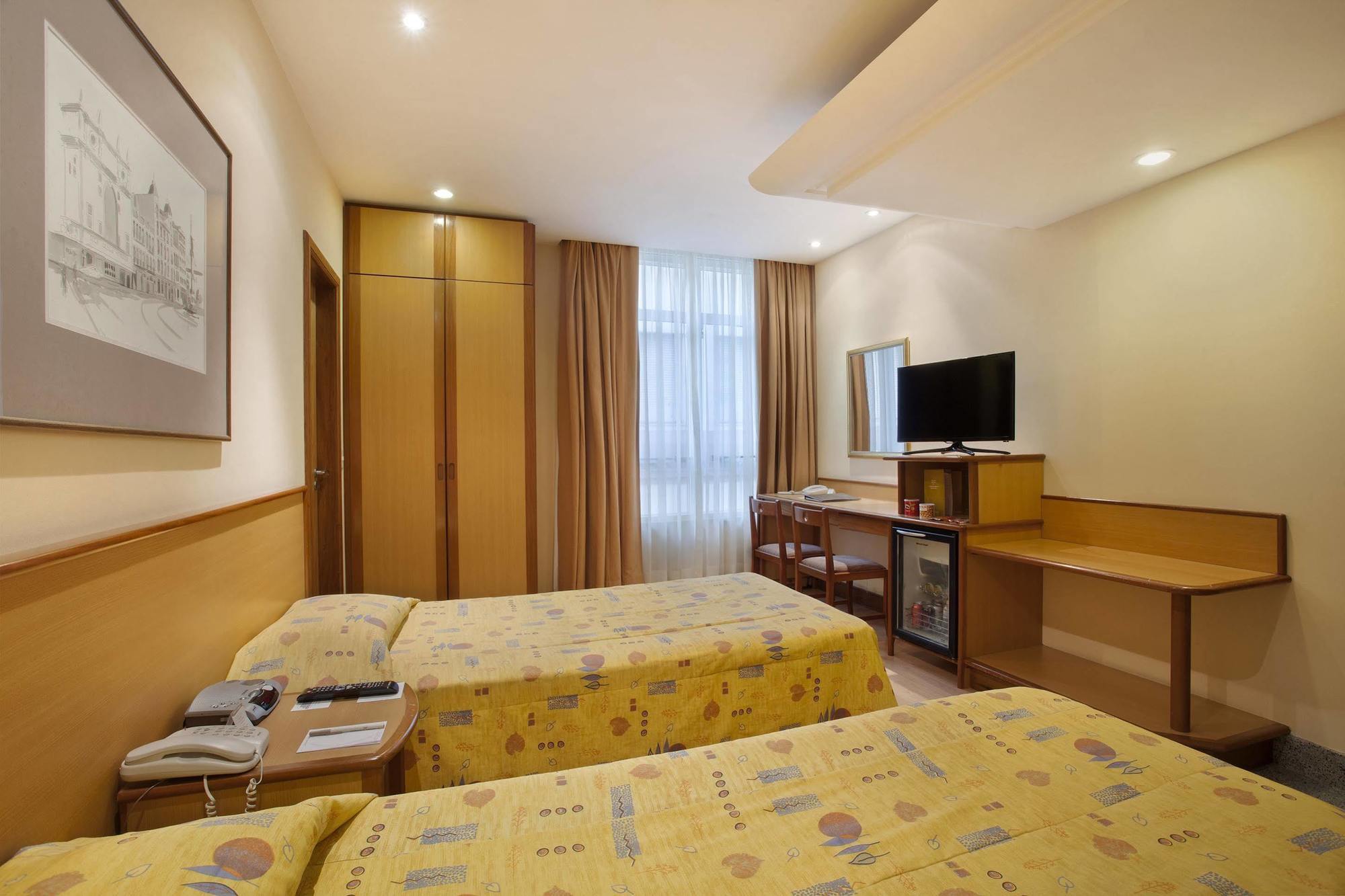 Hotel Windsor Asturias 3*